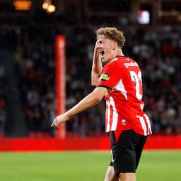 PSV verslaat Sparta dankzij hattrick Mijnans en neemt koppositie over van AZ