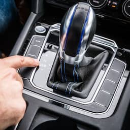 Still more manual cars despite rapid rise of automatics
