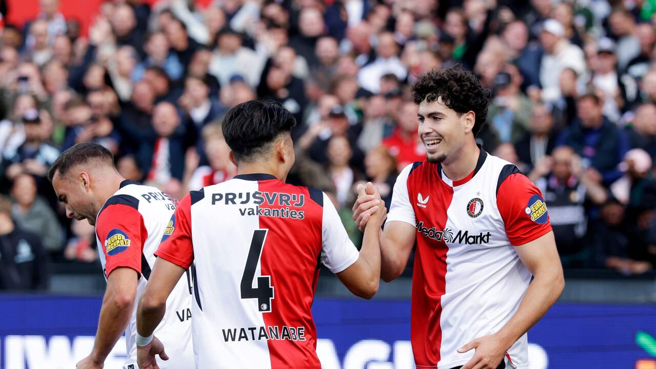 Foto bij Live Eredivisie | Feyenoord heerst tegen FC Utrecht, emotionele Stepanov valt uit