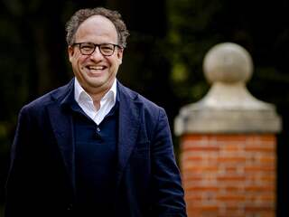 Oud-minister Wouter Koolmees wordt nieuwe topman van NS