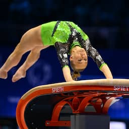 Deel van Russische turnploeg met visum onderweg naar WK in Rotterdam
