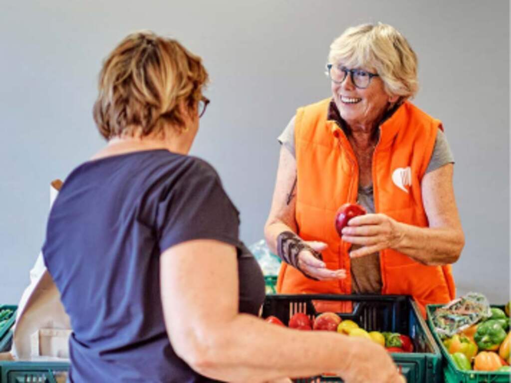 Voedselbank ziet minder klanten, maar veel mensen in armoede onder de radar