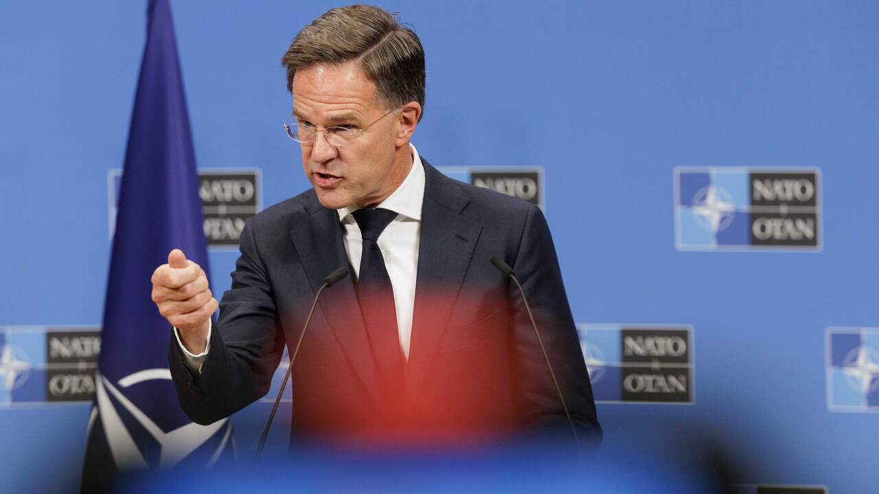 Foto bij Rutte ziet geen 'acute dreiging' uit Rusland: 'Situatie is zoals een jaar geleden'