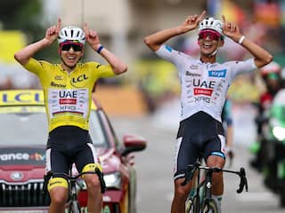 Teruglezen Tour | Visma baalt na missers Kuss, Pogacar viert feest met Del Toro
