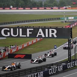 Flop voor F1: race in Maleisië uitgesteld door softwareproblemen nieuwe auto's