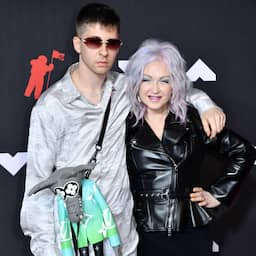 Man van Cyndi Lauper aangeklaagd voor seksueel misbruik door hun zoon