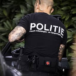 320.000 sigaretten in beslag genomen bij inval in illegale fabriek in Stroe