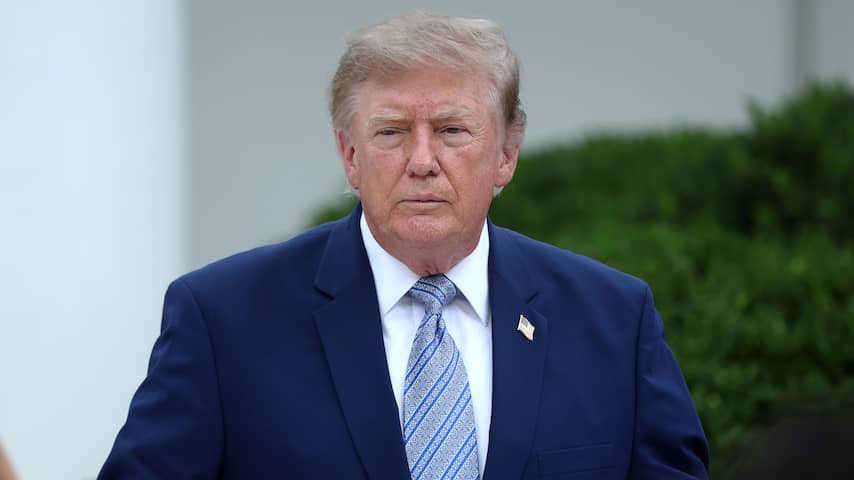 Trump deed meer dan duizend beurstransacties in juni