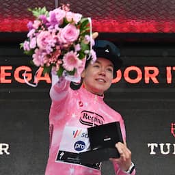 Live Giro | Houdt Anna van der Breggen stand in slotrit?
