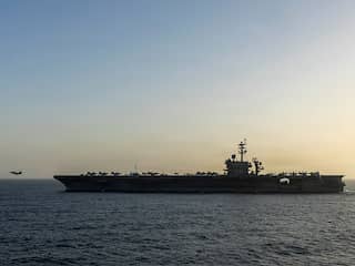 Zorgen over moreel op Amerikaans vliegdekschip dat al negen maanden op zee is