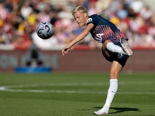 Brentford overklast Tottenham Hotspur bij pijnlijk debuut voor Van Hecke