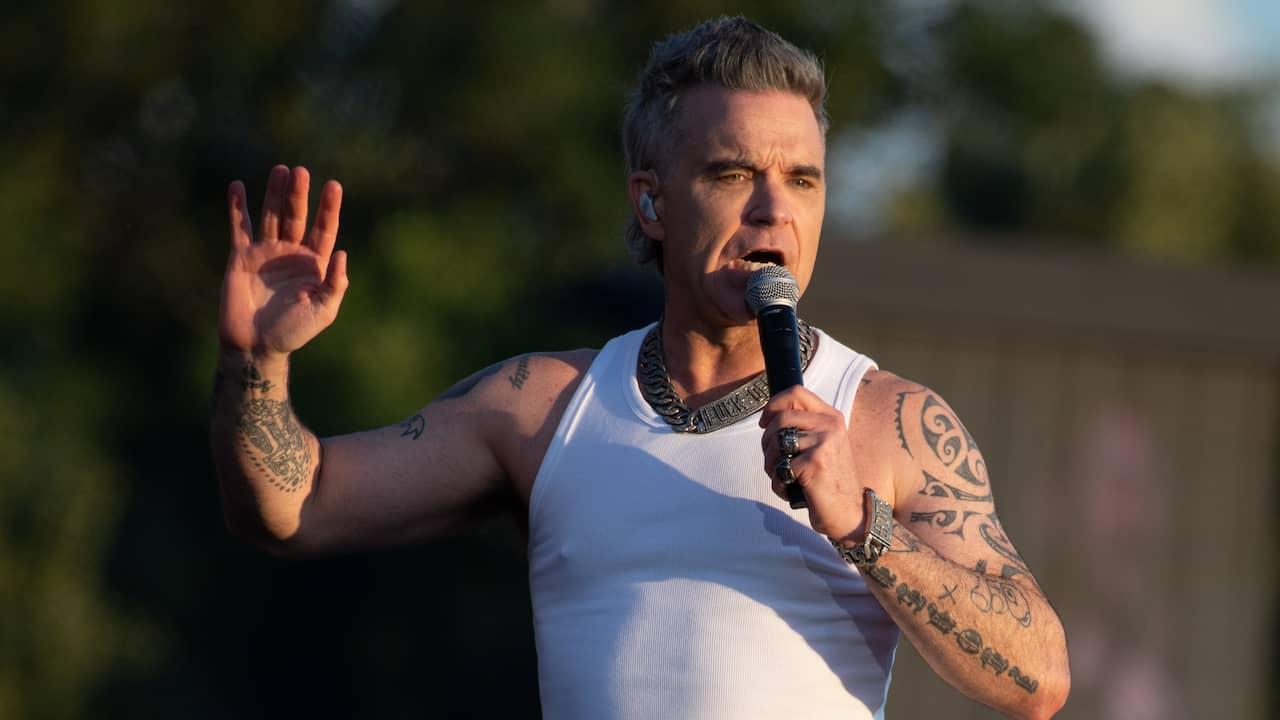 Robbie Williams geeft volgend jaar extra concert in Johan Cruijff ArenA