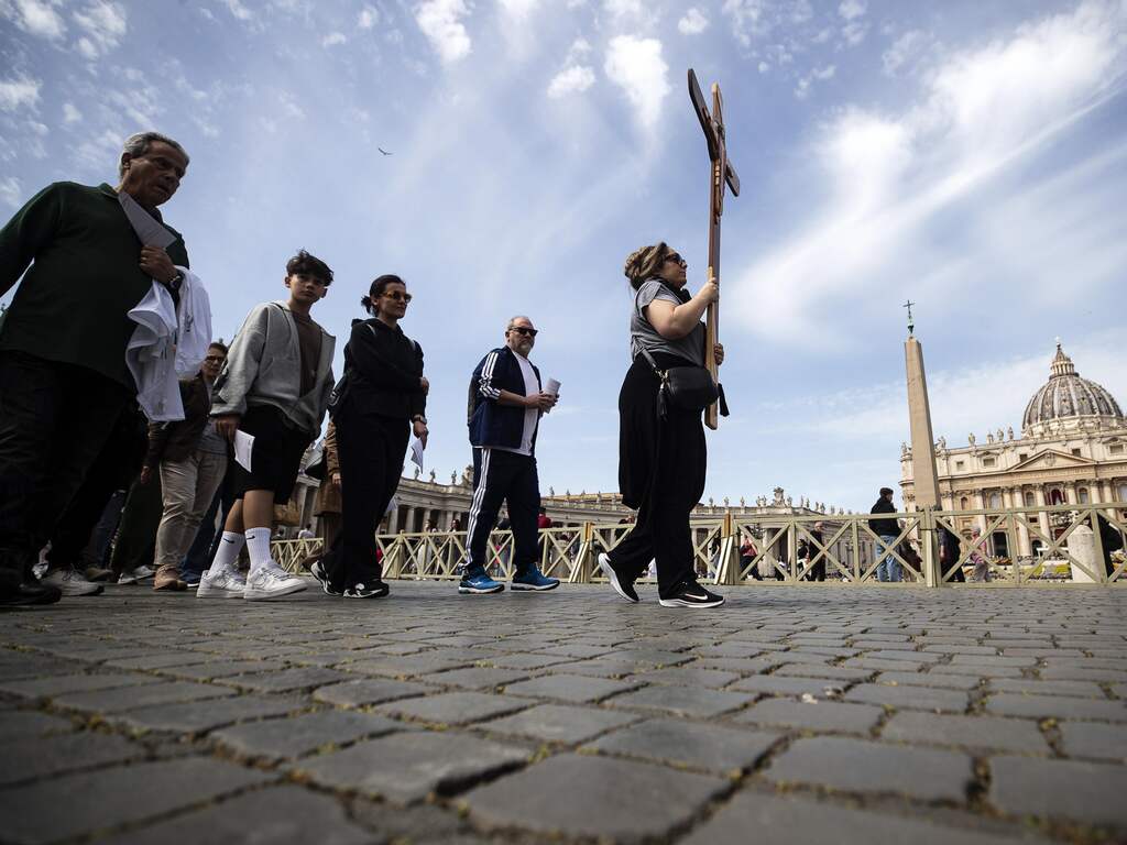 Vaticaan rouwt om paus Franciscus: zo zien de komende dagen eruit