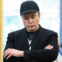 Elon Musk en Steve Bannon komen voor in nieuwe Epstein-documenten