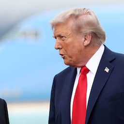 Trump staat weer naast Poetin: 'Oekraïne moet wil hebben om oorlog te stoppen"