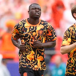 Oranje begint met Brobbey aan WK-duel met Tunesië, Aké vervangt Van de Ven