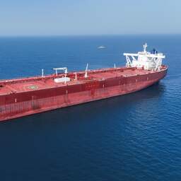 Live Iran | Groep van twintig schepen vaart richting geopende Straat van Hormuz