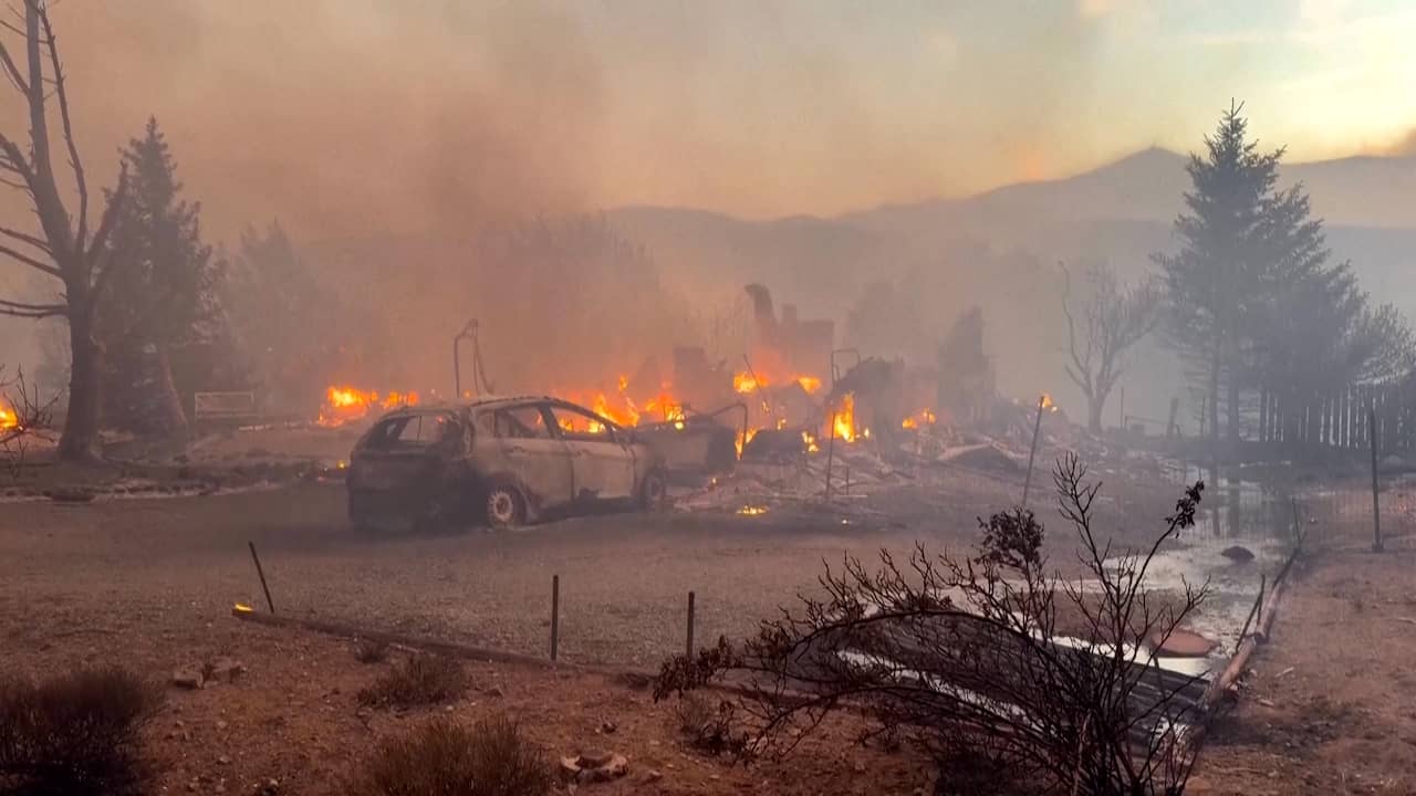 Huizen in de as door grote natuurbrand bij Amerikaanse gokstad