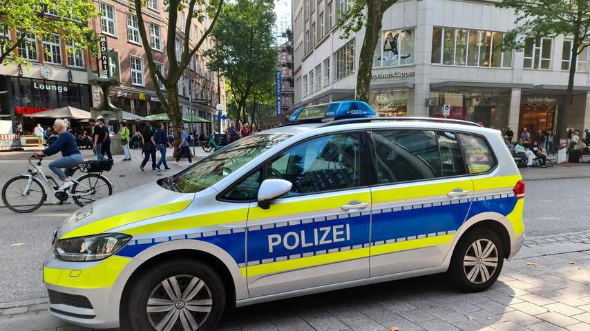 Foto bij Duitser (84) rijdt zijn vrouw dood tijdens achteruit inparkeren