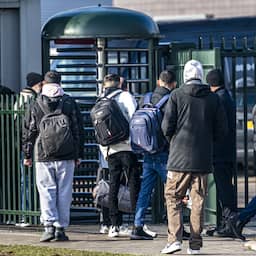 Maatregelen in Ter Apel: wachtende asielzoekers opgevangen, fouilleren mogelijk