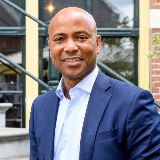 Illustratie bij: Humberto Tan na kritiek op zwangerschap vriendin: 'Waar maak je je druk om?'