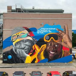Muurschildering ter ere van overleden rapper Def Rhymz in Rotterdam voltooid