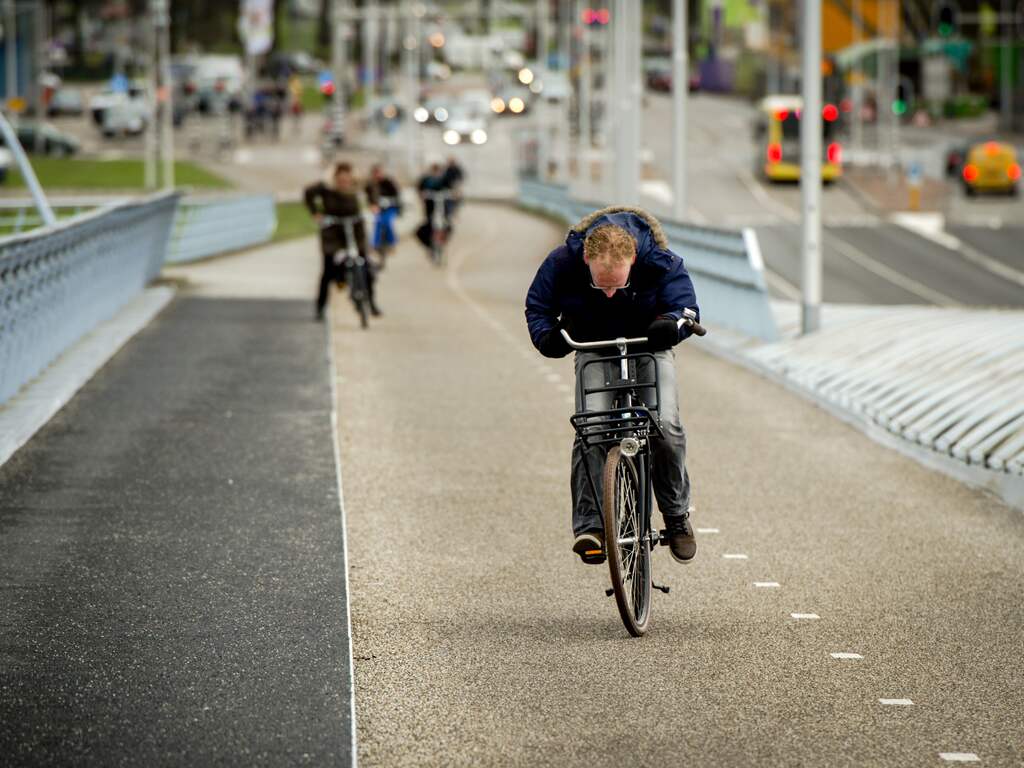 Weerbericht | Vanmiddag code geel in westen vanwege zware windstoten