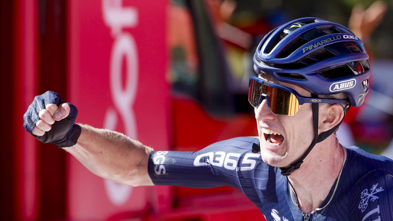 Dunbar passeert koploper in slotkilometer en wint Vuelta-etappe
