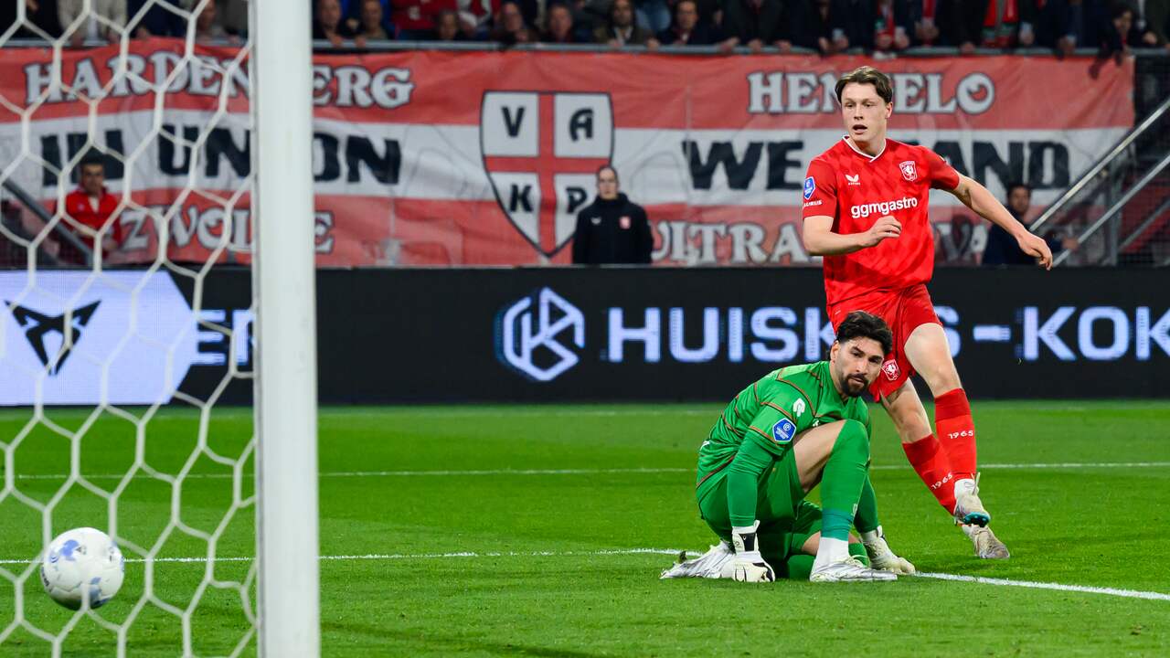 Live Eredivisie | Godts zet Ajax op weergaloze wijze op 0-2 bij NAC