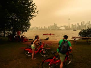 Slechte luchtkwaliteit in Toronto en New York door honderden bosbranden