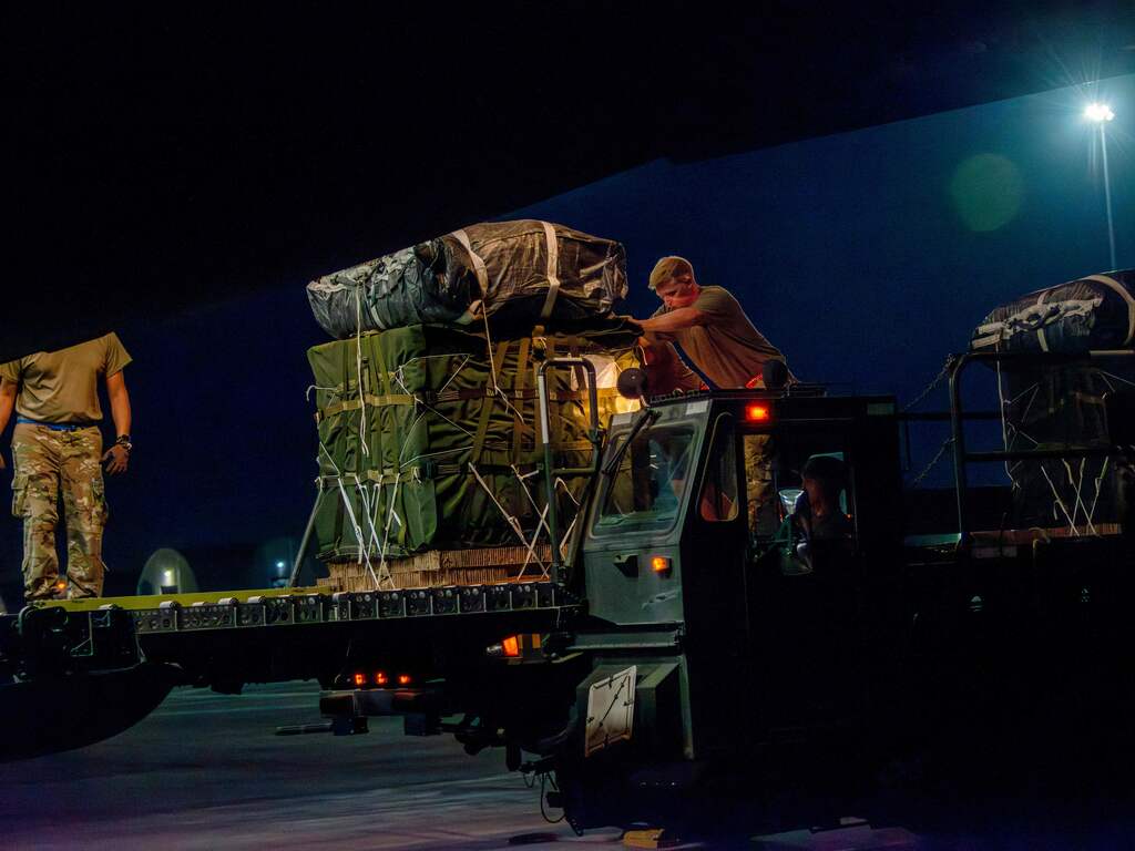 VS ontkent dat fatale voedseldropping in Gaza van Amerikaans vliegtuig kwam