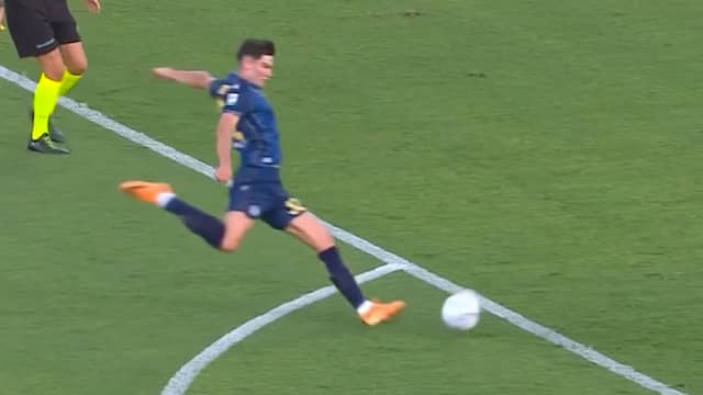 Ekkelenkamp maakt prachtgoal voor Udinese met hard schot in bovenhoek