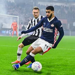 Live Eredivisie | Heracles-PSV begonnen na verlate aftrap door rookwolk