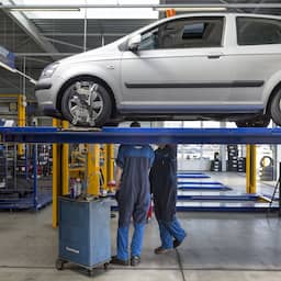 Problemen voor mensen die auto willen kopen of keuren door storing bij RDW