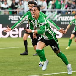 Video | Antony scoort met omhaal in derby tegen Sevilla