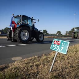 OM verduidelijkt beleid: bestuurders van trekkers op snelweg gaan niet vrijuit