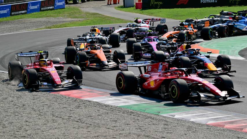 Hamilton hekelt aanpak Ferrari en rijstijl Leclerc in Italië: 'Er zijn hier geen regels'