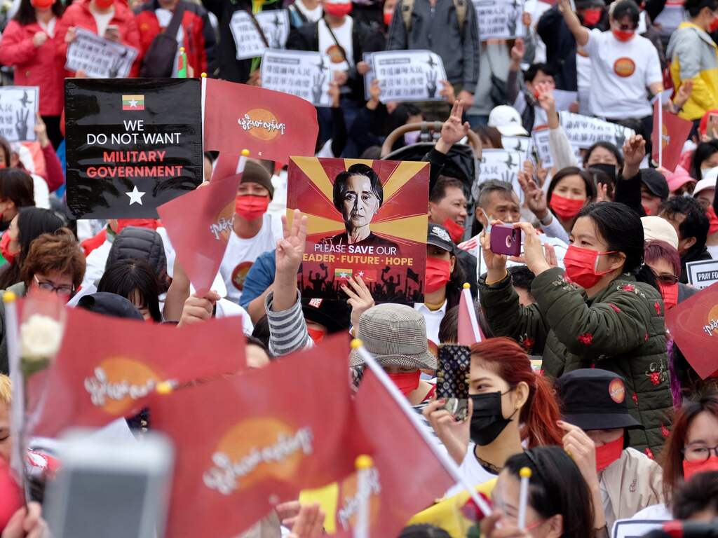 Betoging in Myanmar voor vrijlaten Aung San Suu Kyi