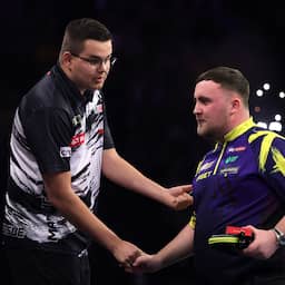 Van Veen had geen sorry verwacht van Littler: 'Ook geen behoefte aan gesprek'