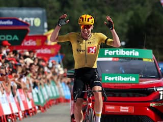 Noor Leknessund wint Vuelta-rit op dag van overlijden van koning Harald