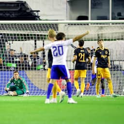 Video | Torrents gaat weer in de fout en bezorgt Ajax tweede tegengoal
