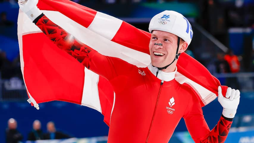 Viktor Thorup Wins Historic Silver Medal in Mass Start Behind Jorrit Bergsma