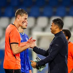 Jong Oranje wint na kansenregen alsnog: 'De vierde man vond het ongelooflijk'