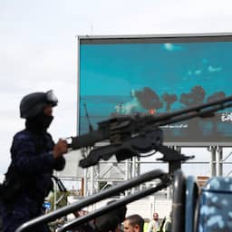 KLM seeks alternative routes after Houthi warning on Saudi airspace
