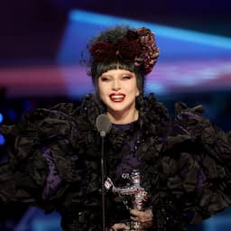 Lady Gaga brengt concertfilm Harlequin uit op kerstavond