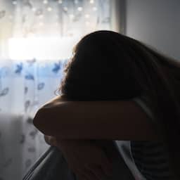 NU+ | Seksuele uitbuiting door je moeder: 'Sliep jarenlang in de fietsenstalling'