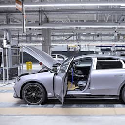 Mercedes wants US to ease rules on sales of Chinese cars