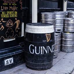 Dieven in Engeland gaan ervandoor met 800 vaten Guinness-bier