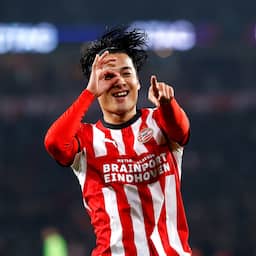 PSV scoort zeven keer tegen Willem II en profiteert van misstap Feyenoord