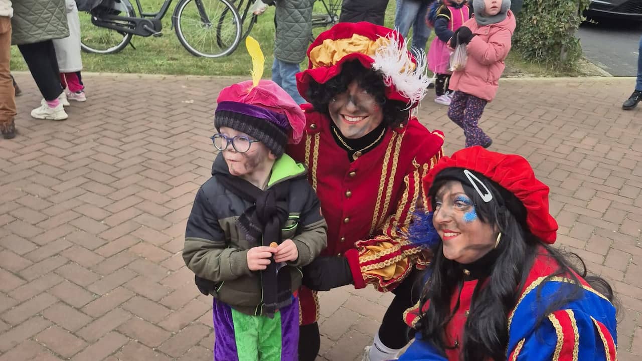 Twents dorp leert volop gebarentaal voor doof geboren Gijs (4)